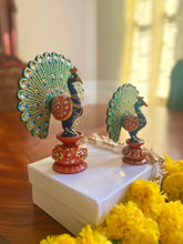 Load image into Gallery viewer, Handpainted Wooden Peacock Fridge Magnets