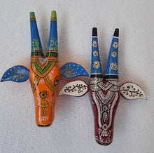 Load image into Gallery viewer, Mini Handpainted Bull Heads
