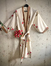 Load image into Gallery viewer, Hibiscus Waffle Weave Bath Robe