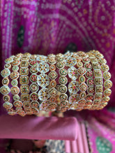 Load image into Gallery viewer, Kundan Sheeshphool Headbands
