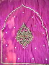 Load image into Gallery viewer, Zardozi Work Jharokha Cushions