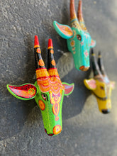 Load image into Gallery viewer, Mini Handpainted Bull Heads