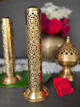 Load image into Gallery viewer, Delicate Gold Incense Agarbatti Burner