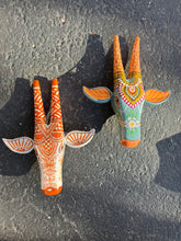Load image into Gallery viewer, Mini Handpainted Bull Heads