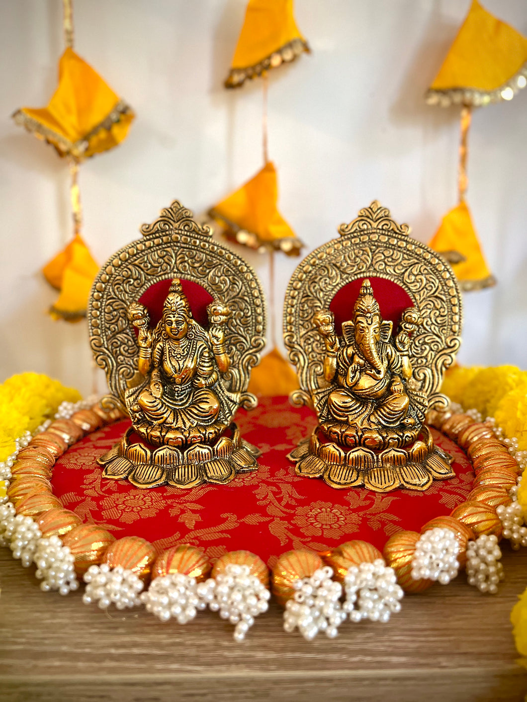 Brass Finish Lakshmi Ganesh- Small
