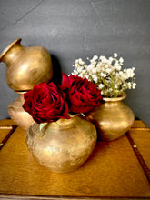 Load image into Gallery viewer, Antique Brass Kalash