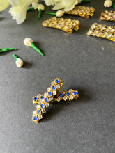 Load image into Gallery viewer, Kundan studded Hair Clips- Pair
