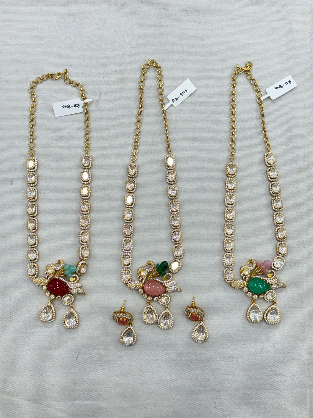 Mohena Moissanite Necklace Set