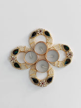 Load image into Gallery viewer, Mayur Kundan and Pearls Tealights- Singles
