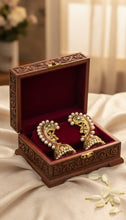 Load image into Gallery viewer, Meenakshi Earrings
