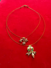 Load image into Gallery viewer, Danity Chain and earrings set
