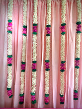 Load image into Gallery viewer, 5 feet Shola wood Garland
