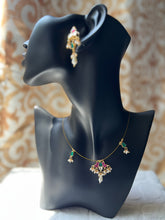 Load image into Gallery viewer, Danity Chain and earrings set
