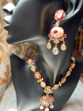 Load image into Gallery viewer, Dhara Jadau Set
