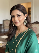 Load image into Gallery viewer, Morni Earrings
