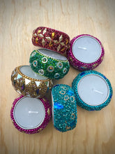 Load image into Gallery viewer, Bandhani Bag W/ Ganesh and Beaded Tealight
