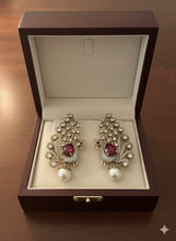 Load image into Gallery viewer, Morni Earrings

