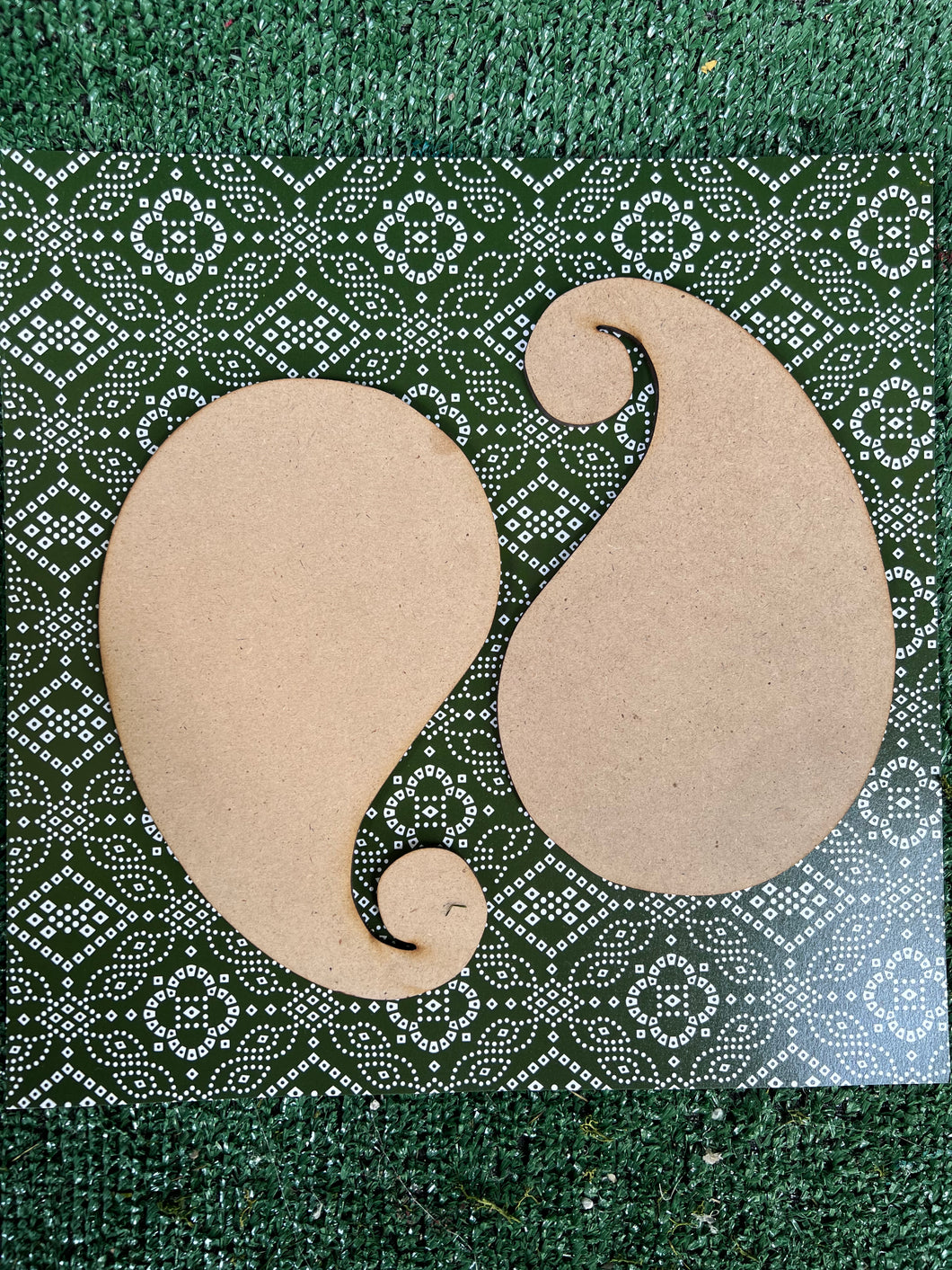 MDF Pasiely Cutouts for DIY- Set of 4
