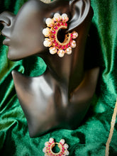 Load image into Gallery viewer, Albeli Hoops
