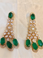 Load image into Gallery viewer, Kuhu Earrings

