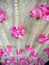 Load image into Gallery viewer, 5’ Velvet Rose and Pearl Hangings

