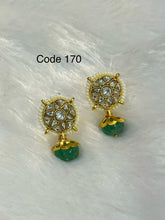 Load image into Gallery viewer, Shobhita Earrings
