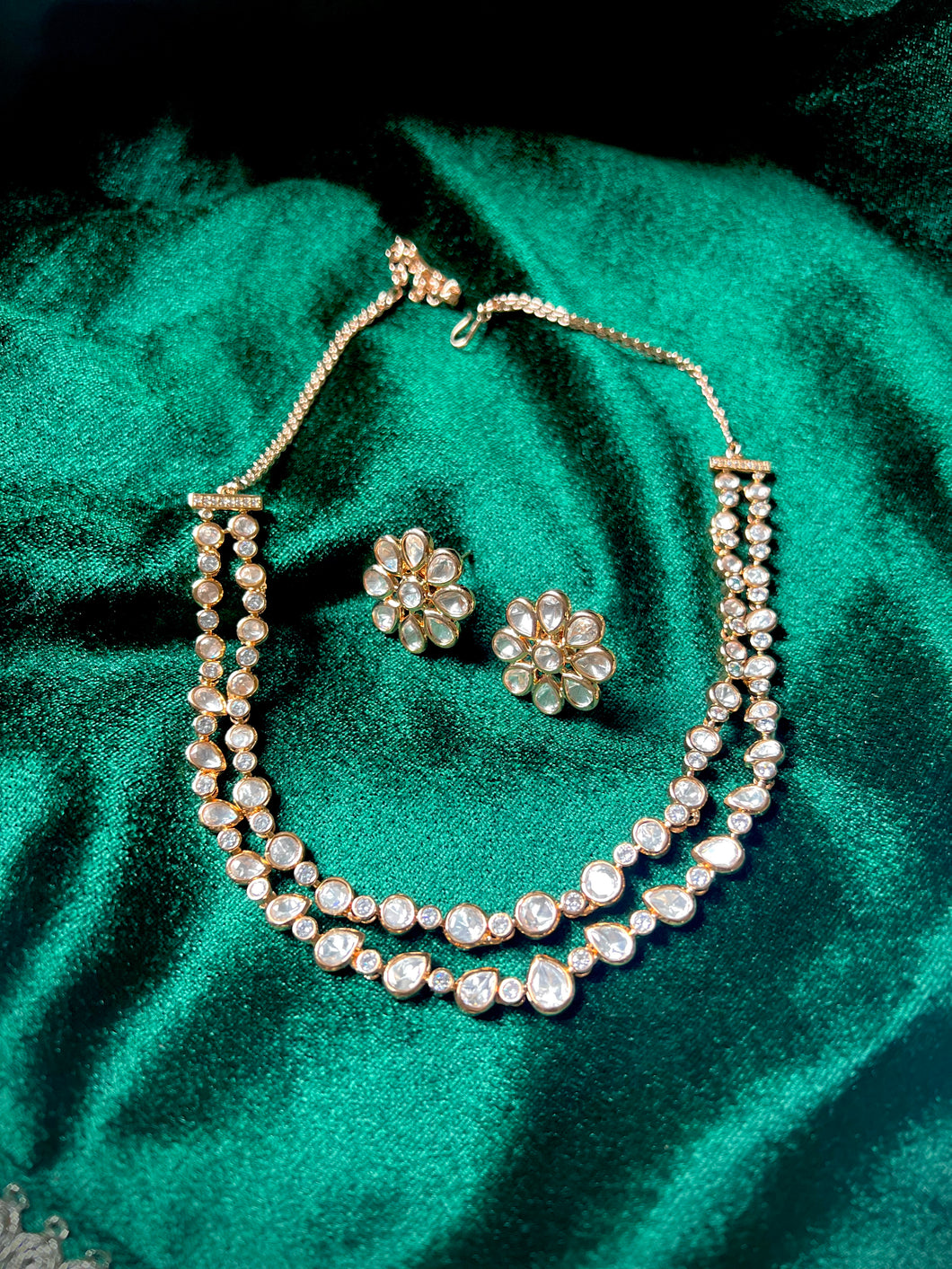 Dhriti Moissanite Set
