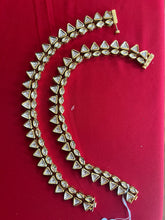 Load image into Gallery viewer, Suhana Kundan Anklets
