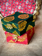 Load image into Gallery viewer, Brocade/ Patola Gift Boxes with Pure Brass Deepaks
