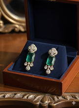 Load image into Gallery viewer, Shriya Emerald Set
