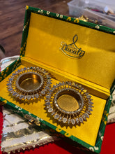 Load image into Gallery viewer, Bandhani Box with Mirror Tealight
