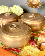 Load image into Gallery viewer, Vintage Brass Chapati Box
