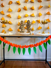 Load image into Gallery viewer, Artificial Marigold Mango Leaf Toran
